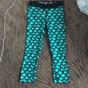 Nike Dri-Fit Crop Leggings